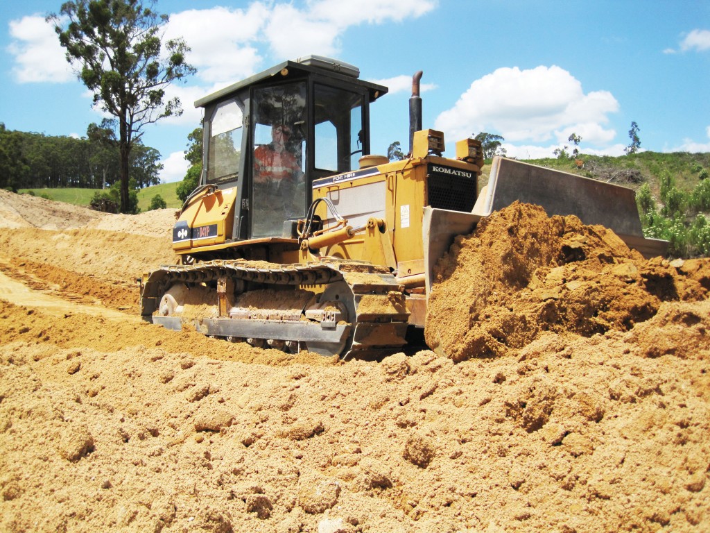 SITE PHOTO: Dozer pushing up gravel 